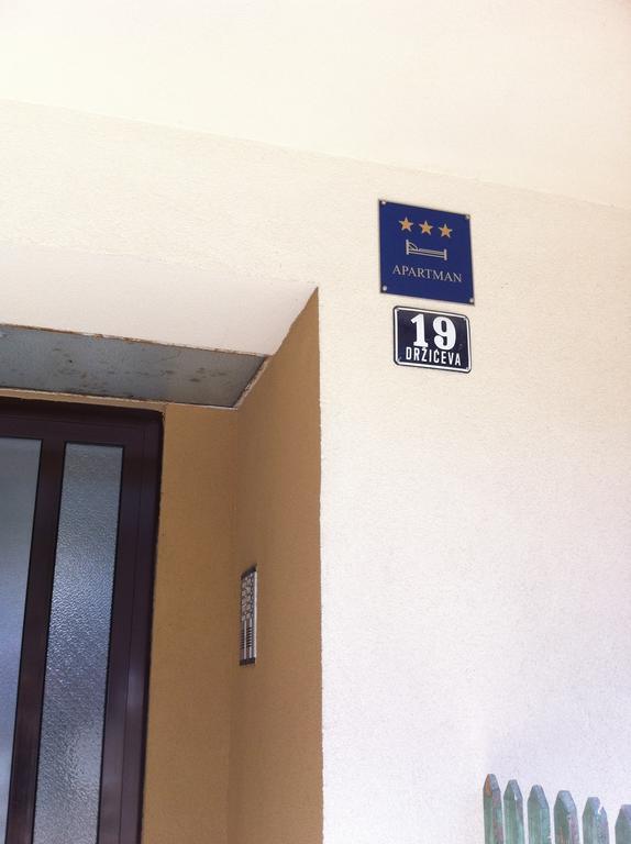 Nina, Apartment In City Centre Сплит Стая снимка